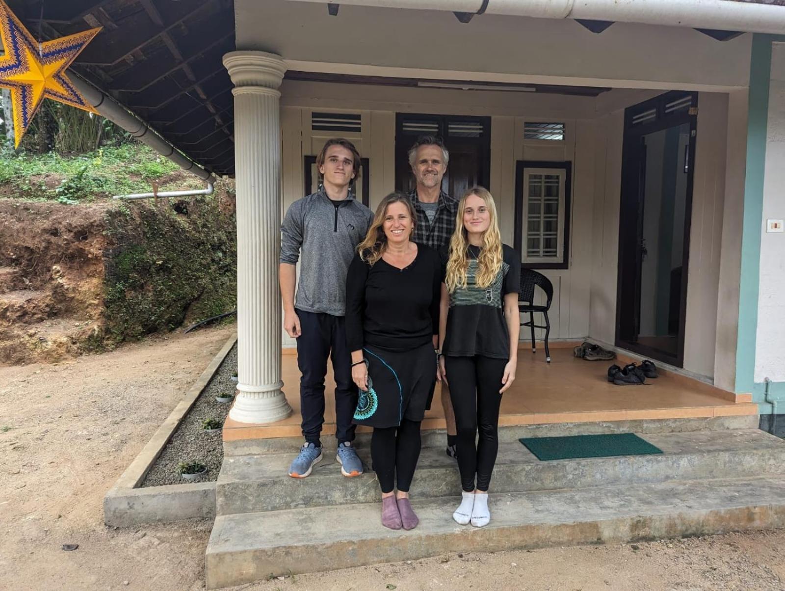 Coffee Camp Home Stay With Tree House Kattappana Экстерьер фото